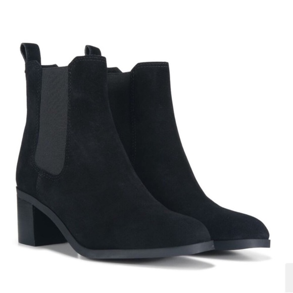 NWOT Steve Madden Rockwell Black Suede Heeled Chelsea Booties – Sz 8.5 - Picture 2 of 9